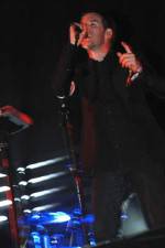 Watch Massive Attack Live In Glastonbury Vidbull