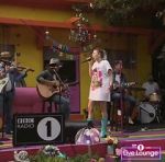 Watch Miley Cyrus: BBC Radio 1 Live Lounge Vidbull