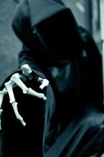 Watch La Mort dans les os (Short 2014) Vidbull